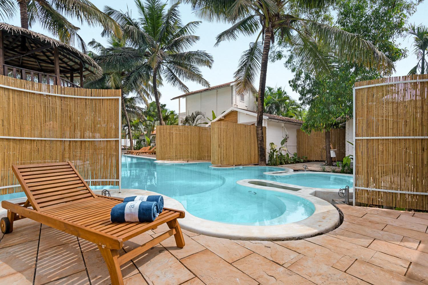 Azora By Ayatana, Goa Hotel Morjim Bagian luar foto